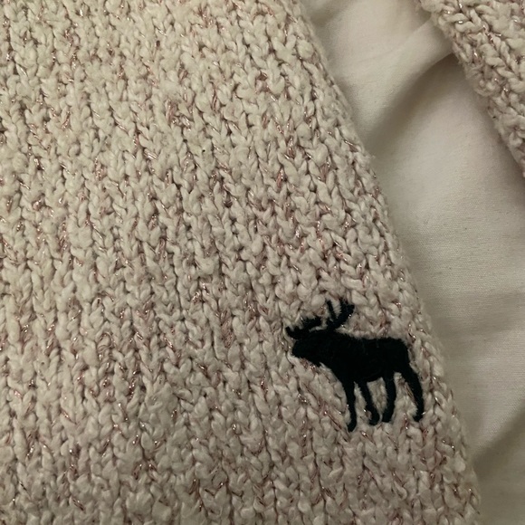 off the sholder sweater! - Picture 3 of 3